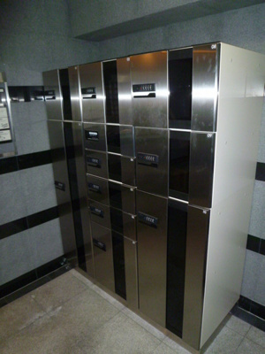 【エントランス】 | ＳＫガーデン葛西Ⅴ | 宅配ボックスは単身者の味方！