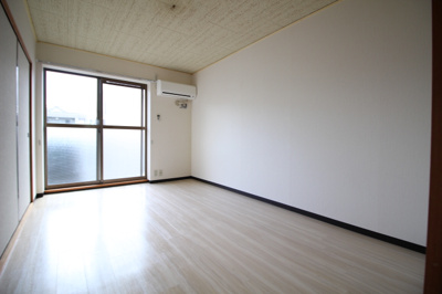 【居間・リビング】 | ディアトレス下中野