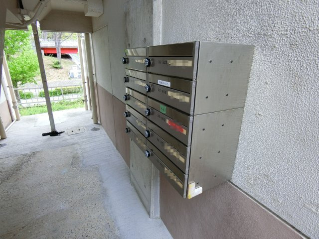 明舞１２団地３１号棟のその他共用部分|共用ポスト