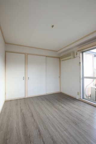 【洋室】 | タツミハイツ