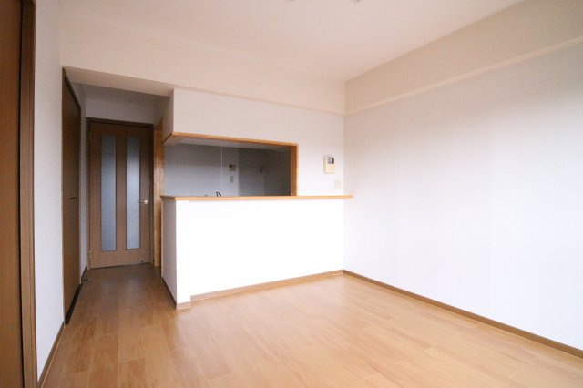 エクセランビラの居間・リビング