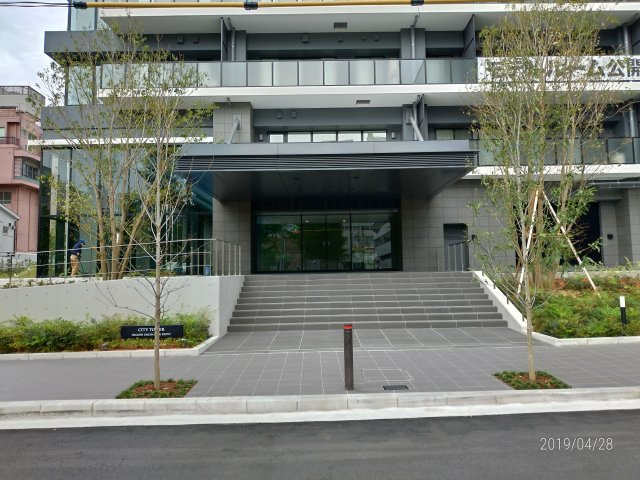 【エントランス】