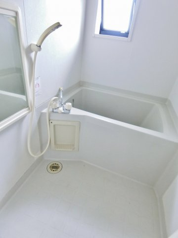 サニーパレス川代Ｂ棟の浴室