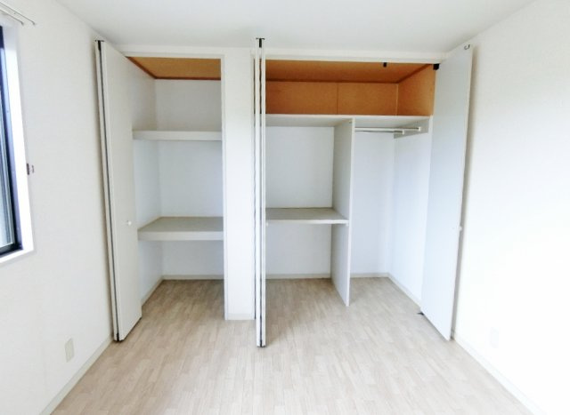 サニーパレス川代Ｂ棟の収納