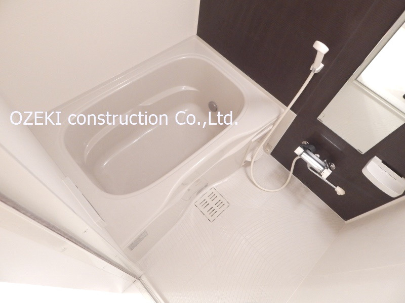 キャメロット新越谷の浴室