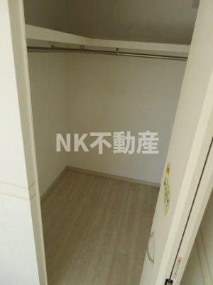 【収納】 | グランコートヒグチ（八戸ノ里賃貸） | ウォークインクローゼットです