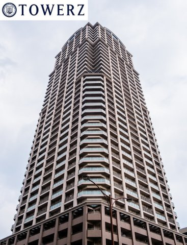 【外観】 | 【外観】あべのキューズモール隣接！都心でありながら緑あふれる金塚エリアに建つタワーマンション！