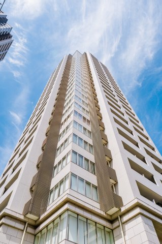 【外観】 | 【外観】夕陽丘の街によくなじむ、穏やかで美しい外観デザイン！
