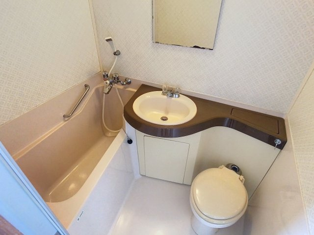 西口朝日マンションのトイレ