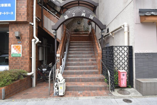 【エントランス】 | エントランス