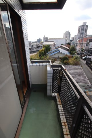 【バルコニー】 | 新栄プロパティー北野田Ⅰ