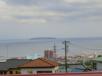 【展望】 | お庭からは、相模湾・初島を望めます
