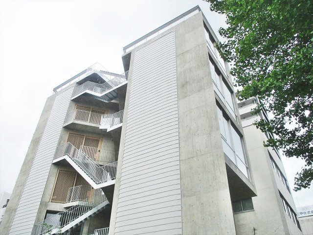 大池薬局ビル