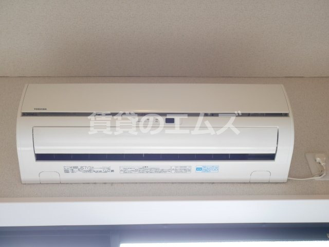 【設備】 | レガシィ井尻 | レガシィ井尻のエアコン