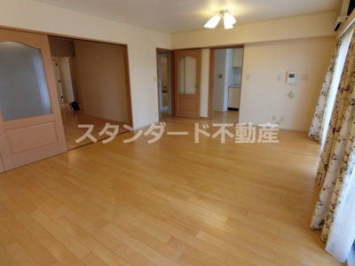 【居間・リビング】 | センチュリーさくら16