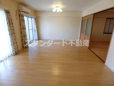 【居間・リビング】 | センチュリーさくら16