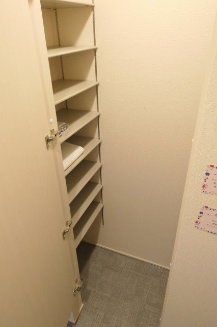 グランレーヴ弐番館の玄関