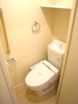 【トイレ】 | ゾンマー | 温水洗浄便座つき