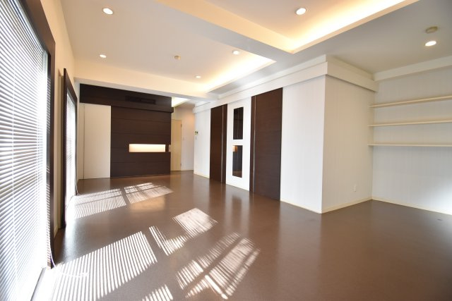 メゾンシグナスの居間・リビング