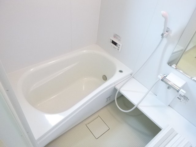 ハイムサカキの浴室|同物件の別部屋です