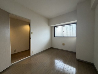 【内装】 | SHRIKE96（シュライク96） | 写真はリフォーム前の状態です（2025年12月30日撮影）