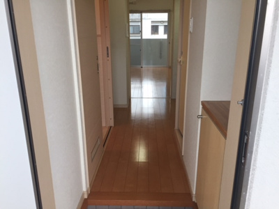 【玄関】 | コーラルレジデンス