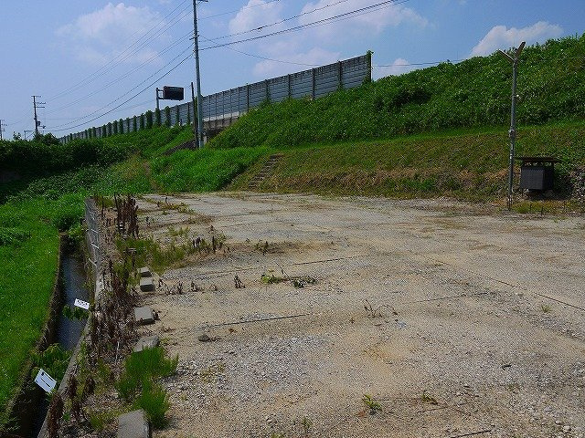 櫟本町青空貸土地の外観|建物外観を気になさる方へ、見た目の良い物件です
