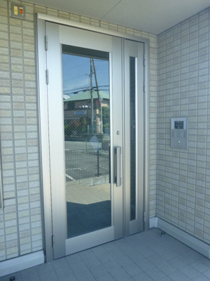 【エントランス】 | グレイシャス