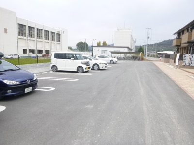 【駐車場】 | ブロッサム