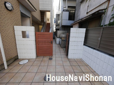 【エントランス】 | メゾンブランシュ鵠沼