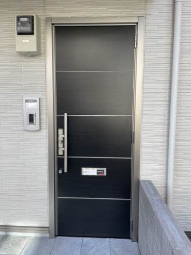 シャンティ夢前の玄関