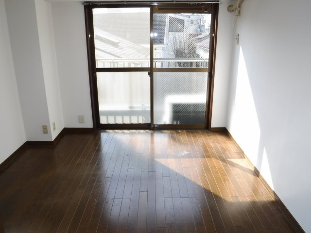 マンションＫＡＭＡＴＡ ＮＯ，6の居間・リビング|他のお部屋の参考写真となります