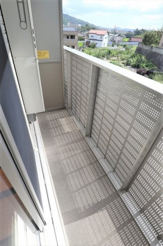 カーサアリエッタA・B・C　C棟のバルコニー