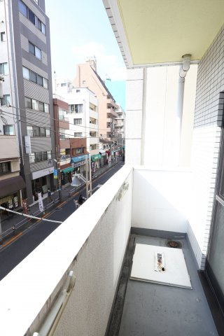板橋区板橋１丁目の賃貸マンションのバルコニー