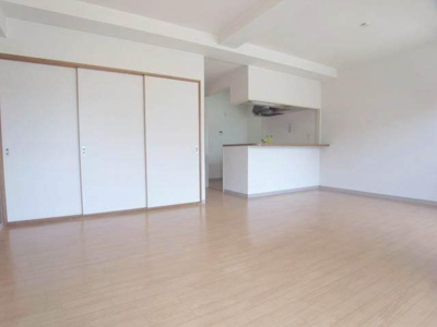 【居間・リビング】 | YKハイツ大久保 | リビング