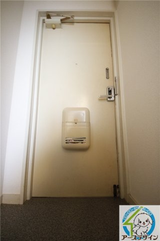 ヨーロピアン西明石の玄関|きれいな玄関です