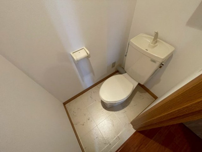 【トイレ】 | ルマージュ神戸3番館