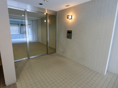 【ロビー】 | ノス・ダルジョン