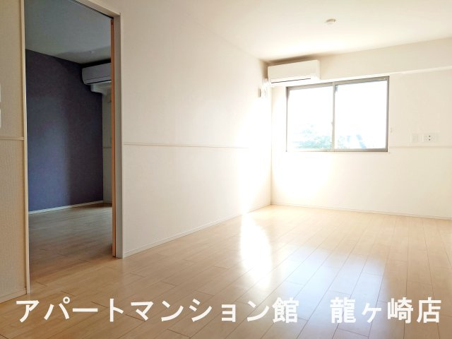 コパンAの居間・リビング