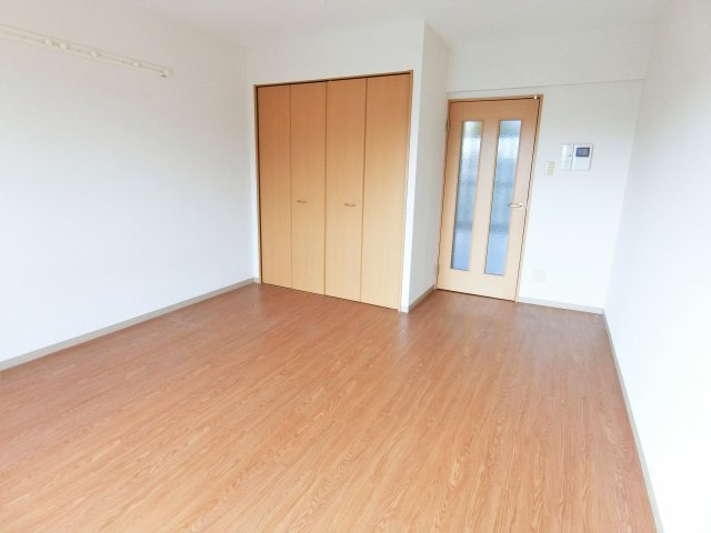 グリーンマンション雅ＡＢの洋室
