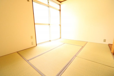 【和室】 | 東泉ヶ丘ハイツ