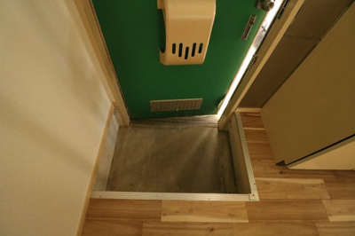 【玄関】 | 東泉ヶ丘ハイツ