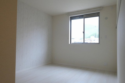 【寝室】 | シャンティ夢前