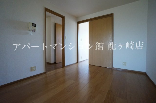 アミスターの洋室