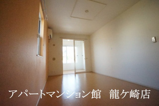 【寝室】 | メゾンソレイユ