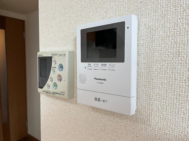 サン・ソレイユ西条　弐番館のセキュリティ