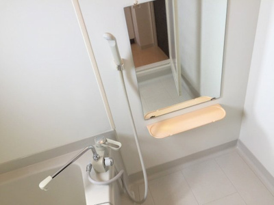 【浴室】 | シェルシード新都心 | ※退去前の為、別部屋の写真になっております　現状優先です