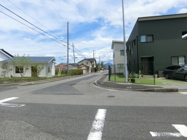 プリムローズの周辺