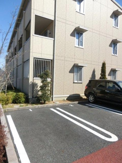 【駐車場】 | ロイヤルガーデンすみれ野　A