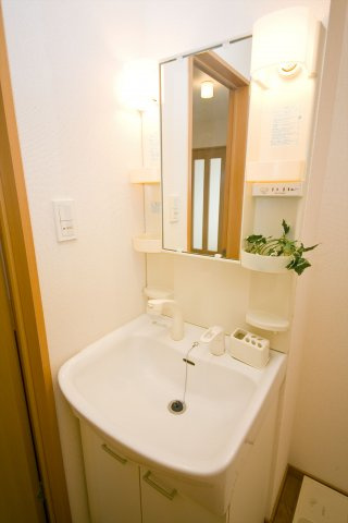 Shiny.Yの独立洗面台